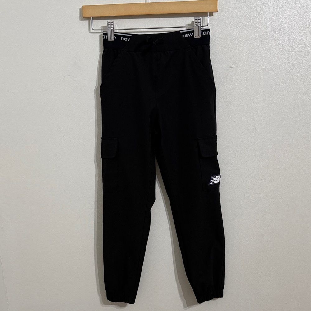 NEW BALANCE Girls Jogger Cargo Pants Size 8 Small Black Kids Activewear